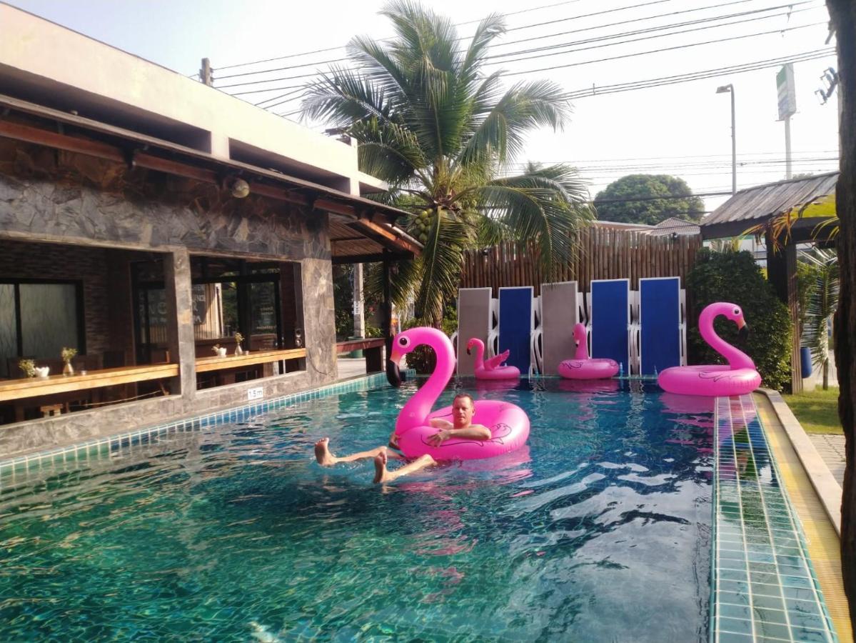 Billabong Hotel And Cafe Baan Tai Extérieur photo