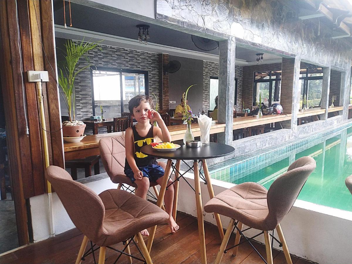 Billabong Hotel And Cafe Baan Tai Extérieur photo