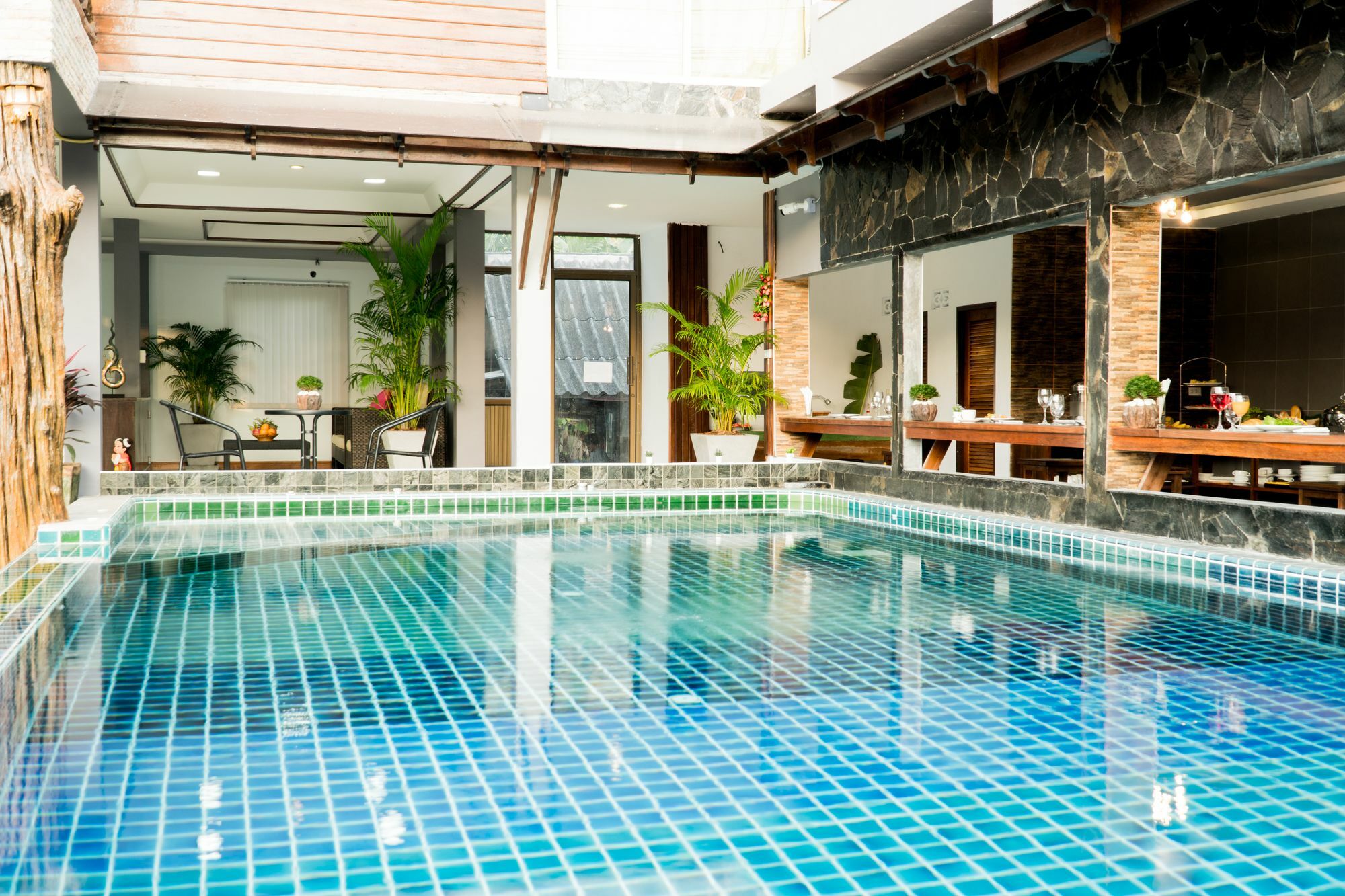 Billabong Hotel And Cafe Baan Tai Extérieur photo