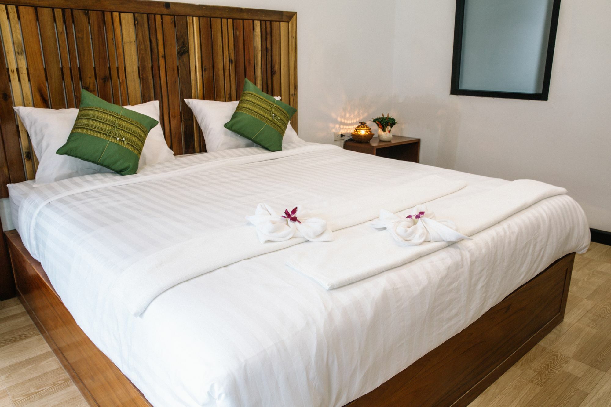 Billabong Hotel And Cafe Baan Tai Extérieur photo